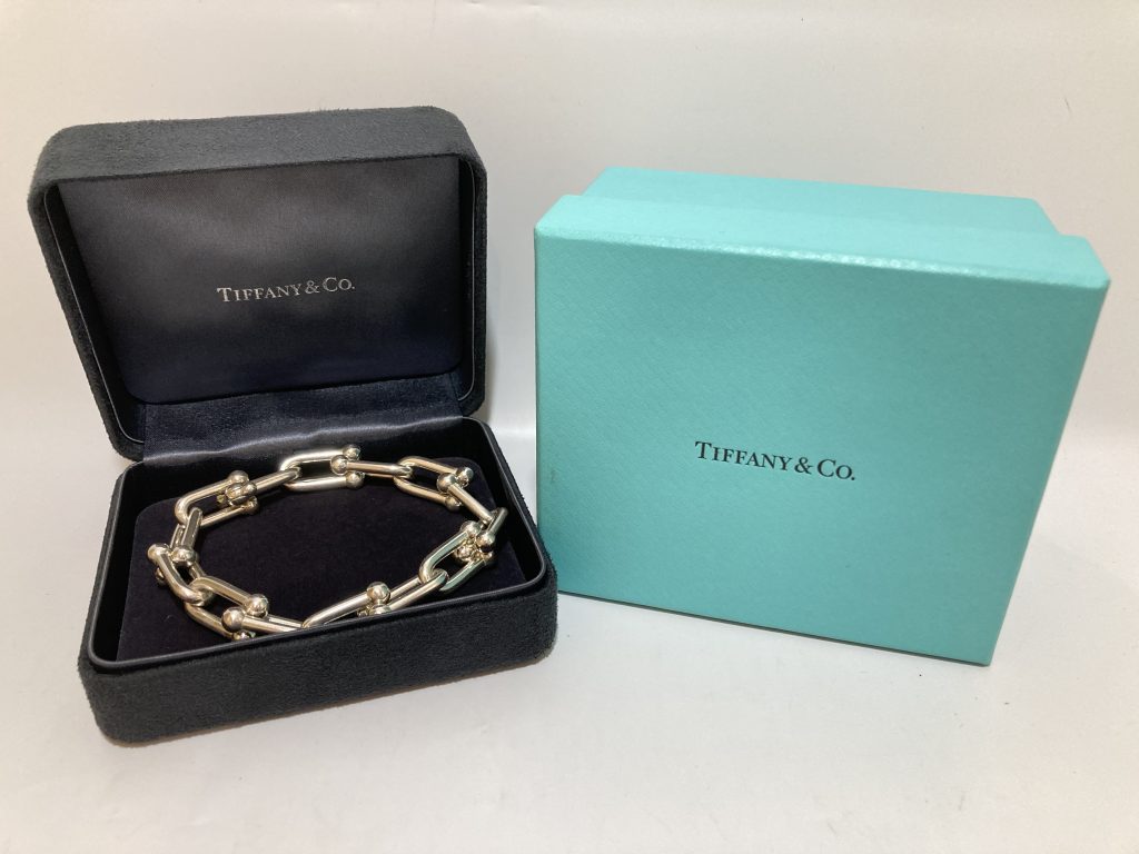 TIFFANY&Co. ティファニー ハードウェア ラージ リンク ブレスレット 買取 - 鞋子・箱包的・清洗养护・买卖就来SHUHARI(シュハリ)